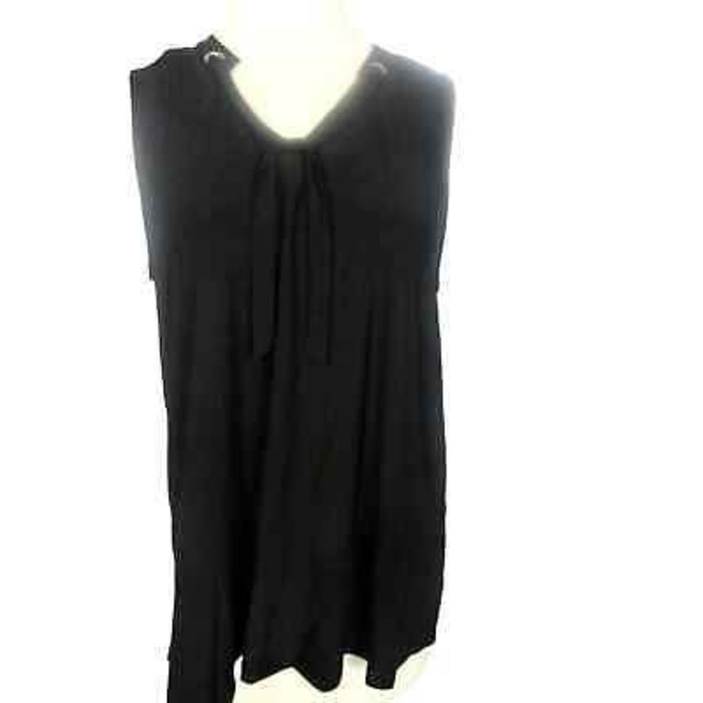 NWT Rafaella Women's Black Slinky Sleevelessโ Top Medium